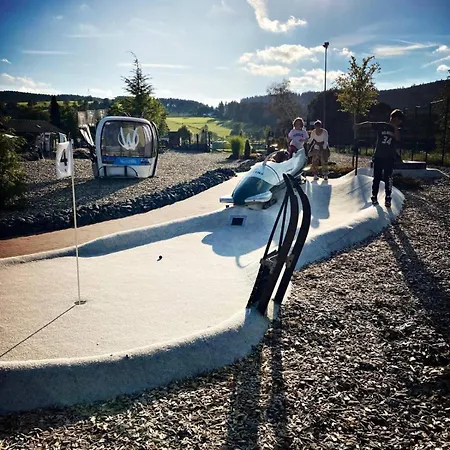 Moderne Atelierwohnung, Blick Auf Und Skigebiet