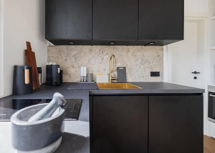 Moderne Atelierwohnung, Blick Auf Und Skigebiet 아파트 *